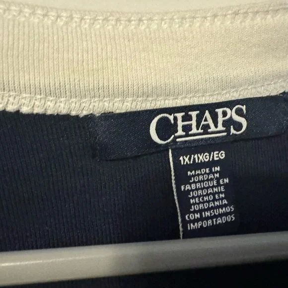 Navy White 3/4 Sleeve top with accents. So cute and perfect to dress up or down! - Picture 8 of 11